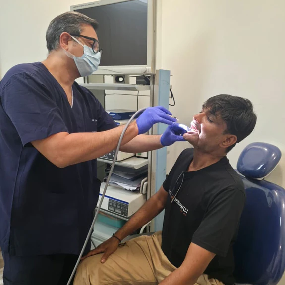 dr. devendra chaukar, consulting patient